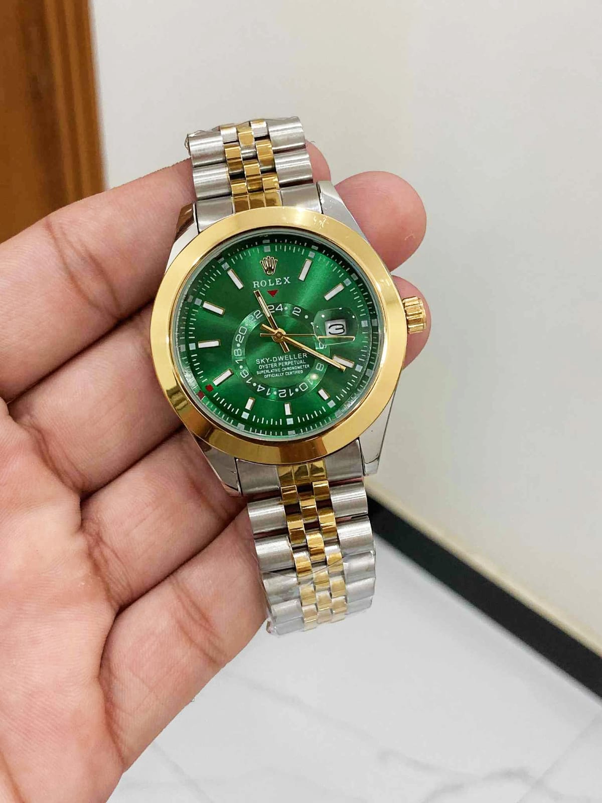 Premium Edition | Two-Tone Steel & Gold Look Watch with Jubilee Bracelet and Green Dial
